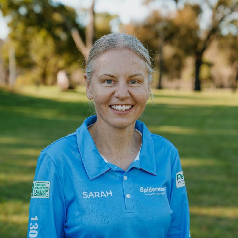Sarah Cutting - General Manager | Beekeeper | Pest Management Technician